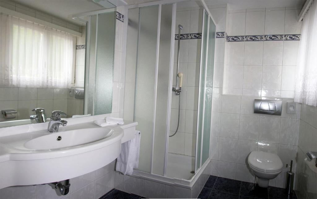 Hotel Alpha Саас-Грунд Стая снимка